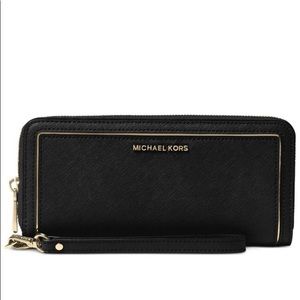 Michael Kors Continental Frame Out Wallet - EUC!
